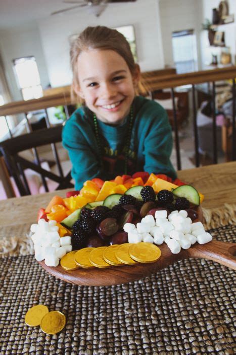 Kids Rainbow Fruit and Veggie Tray - Project Whim