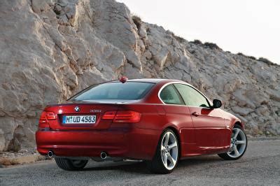 BMW E92 3 Series Coupe LCI 318i Scheda Tecnica Consumi Dimensioni