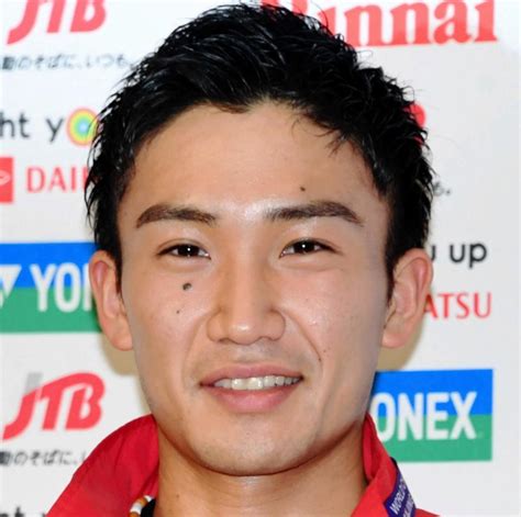 桃田賢斗が完勝で8強入り 準々決勝は昨年2敗「ライバル」ギンティンと対戦 スポーツ デイリースポーツ Online