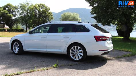 Der Neue Skoda Superb Combi Im Fahrbericht Test Review Drive