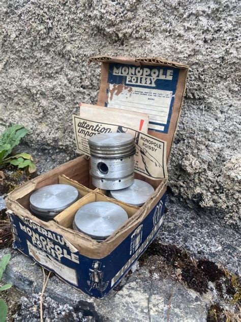 Piston neuf Simca 5 à vendre