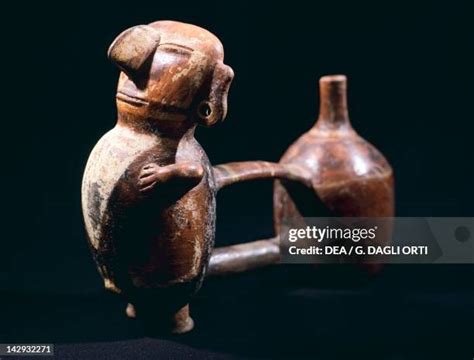 Inca Pottery Photos and Premium High Res Pictures - Getty Images