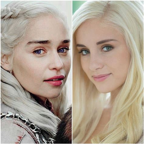 Emilia Clarke Naomi Woods Scrolller