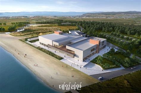 국내 최초 ‘완도 해양 치유센터 개관해수 테라피·해변 필라테스 등