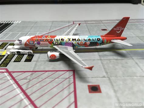 Phoenix 1 400 Airbus A320 AirAsia 亚洲航空 PH11453 HS ABD Amazing Thailand的