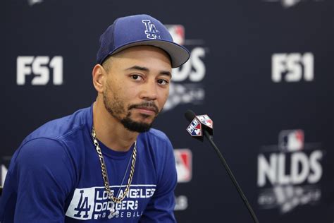 Dodgers Mookie Betts Should Be Embarrassed According To Mlb Analyst