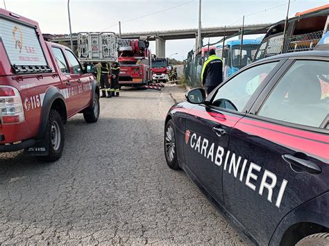 Caduto in un pozzo uomo salvato dai vigili del fuoco è gravissimo