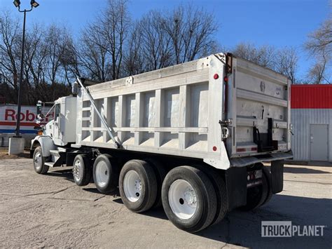 2006 Kenworth T800 10x8 Quad/A Dump Truck in Plattsmouth, Nebraska, United States (TruckPlanet ...