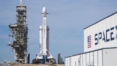 Spacex Revivez Le Lancement De La Fusée La Plus Puissante Du Monde