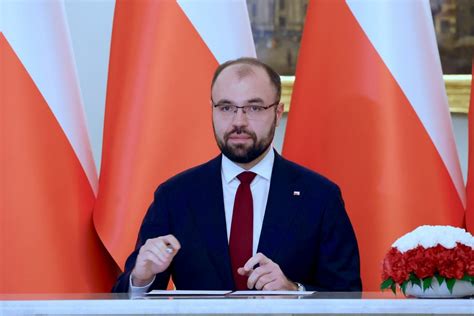 Komisja śledcza ds afery wiatrakowej Minister edukacji Krzysztof