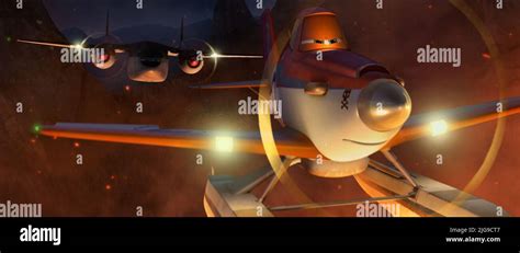 Planes 2 fire rescue hi-res stock photography and images - Alamy