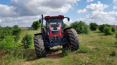 Modernizovaný Zetor Crystal 170 HD Forterra HSX a HD Moreau Agri