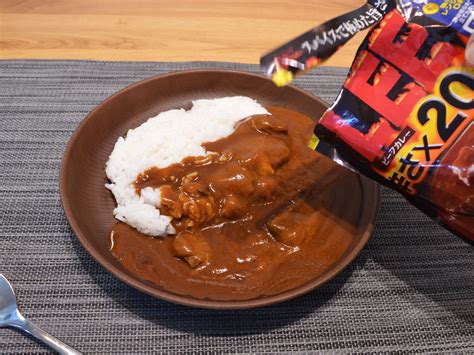 激辛カレーにポタージュスープの粉末をぶっかけると衝撃「旨味爆発スパイシーカレー」になりまぁす！ 連載jp