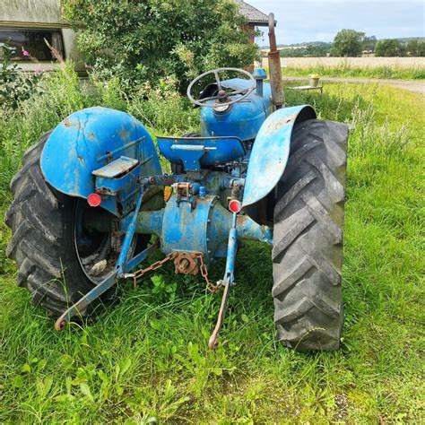 Fordson Super Major Traktor Na Predaj Truck1 7811504