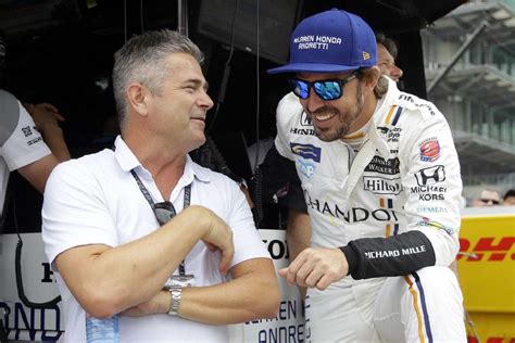 Fallece el expiloto brasileño Gil de Ferran mentor de Fernando Alonso