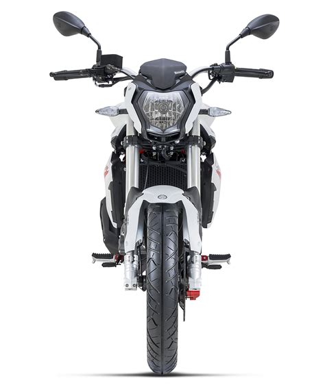 Motorrad Vergleich Honda CB125F 2023 Vs Benelli BN 125 2021