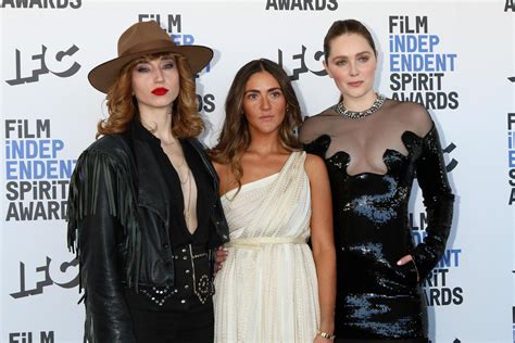 LOS ANGELES - MAR 6 Lauren Hadaway, Isabelle Fuhrman, Amy Forsyth at