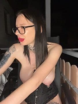 Violet Vip Naked Stripping On Cam For Live Sex Video Chat Sensualflash