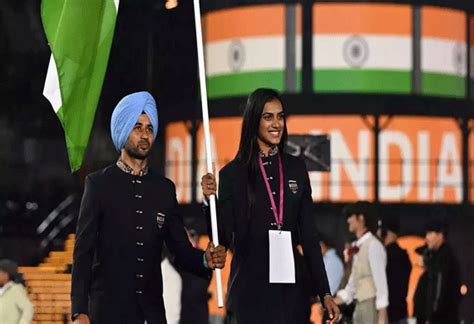 Cwg 2022 Pv Sindhu Manpreet Singh Led Indian Contingent At Opening Ceremony