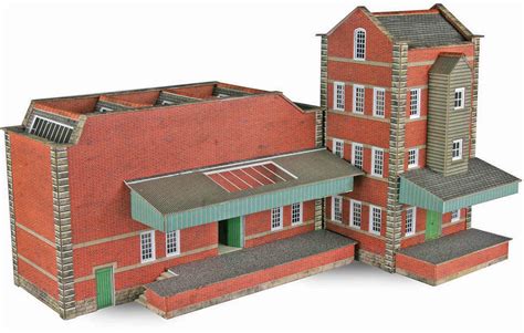 N Scale Small Factory