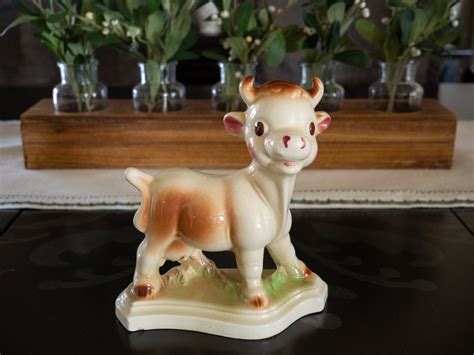 Rempel Milky The Cow Figurine By Diamond Pottery Etsy