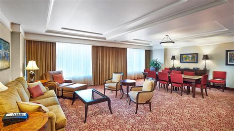 Downtown Calgary Hotel Rooms & Suites | Hyatt Regency Calgary