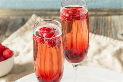 15 Joyful Christmas Cocktails To Elevate Your Holiday Savored Sips