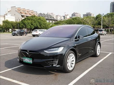 特斯拉車系最高級suv Tesla Model X 開箱、優缺點分析 電腦王阿達