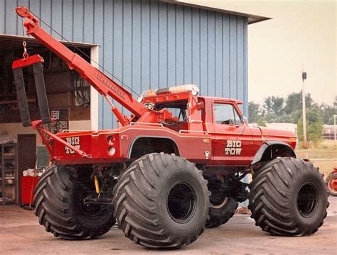 Big Tow Monster Truck Trucks Monster Trucks Tow Truck