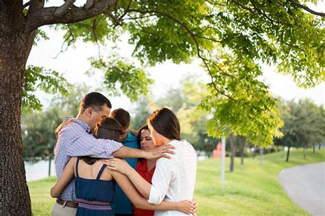 Pin De Familia De Dios Houston Em Orando Cartazes Religiosos Ideias