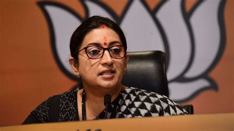 ‘misogynistic Goons Smriti Irani On Congress Leaders Sexist Remarks Oneindia News