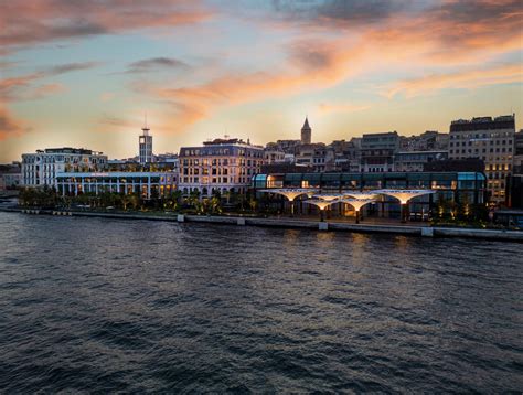 The Peninsula Istanbul Hotel Wellness Und Luxus Am Bosporus