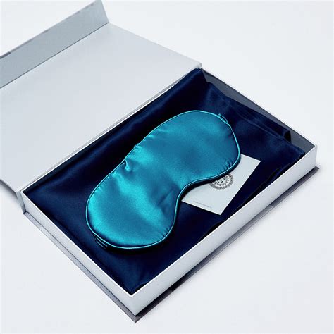 Шелковая наволочка Обсидиан