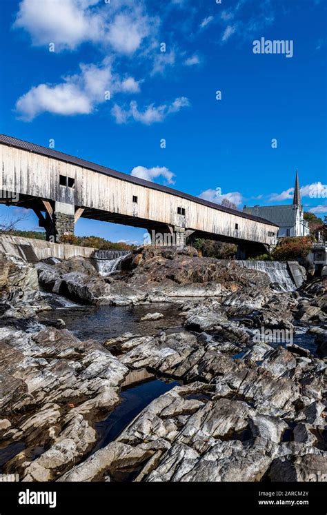 Bath Covered Bridge Stock Photo - Alamy