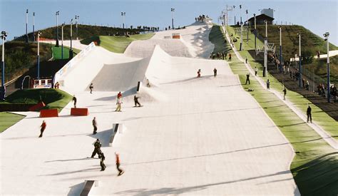 Snowboarding On A Dry Slope Simply Hike Uk