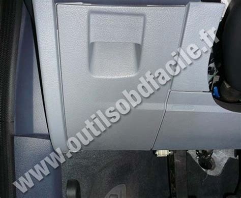 OBD2 Connector Location In Ford Mondeo 3 2007 2014 Outils OBD Facile