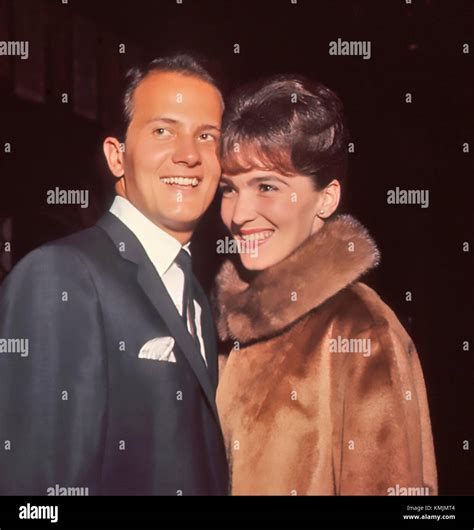 Pat Boone Wife Shirley Boone Hi Res Stock Photography And Images Alamy