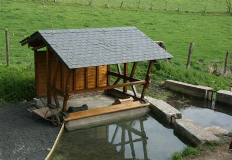 Saint Pierre Des Fleurs C Est Un Petit Lavoir 2009 Amse Asso