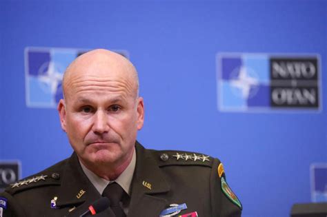 general warns time running   ukraine   aid