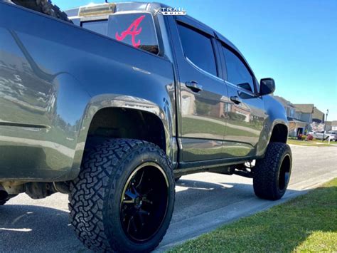 Chevrolet Colorado Wheel Offset Aggressive Outside Fender