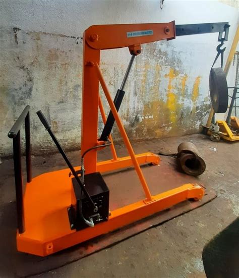 Hydraulic Workshop Floor Crane, 5 Ton at Rs 70000 in Bengaluru | ID ...