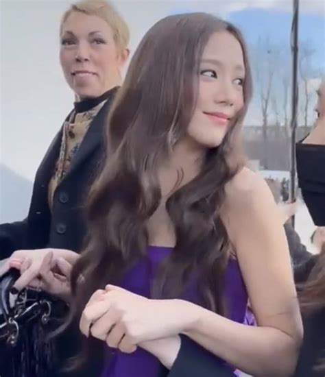 KIM JISOO CHARTS On Twitter KIM JISOO JISOO THE FACE OF DIOR