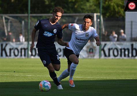 Eintracht Frankfurt On Twitter 🇯🇵 本日のマコショット 📸 ヴァルドルフ 戦、後半から出場した 長谷部 選手🦅🎌 安定したプレーを見せ、後方から攻撃の