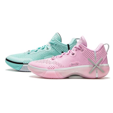 Professional review explaining the technology in the Way of Wade system 4