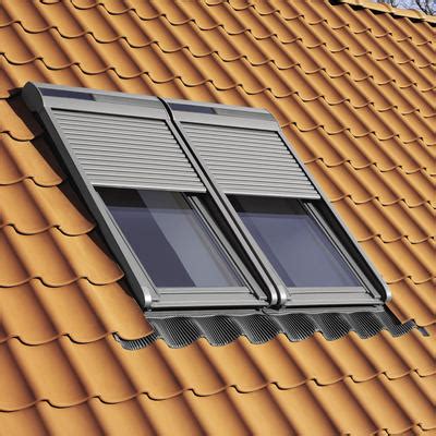 Volet roulant solaire SSL pour fenêtre Velux