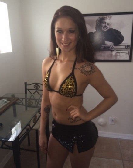 Naiomi Mae Porn Fan Community Forum