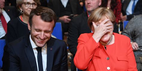 Eröffnung Der Frankfurter Buchmesse Macron Spricht Merkel Lächelt