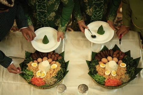 Tumpeng Photos Stock Photos, Pictures & Royalty-Free Images - iStock