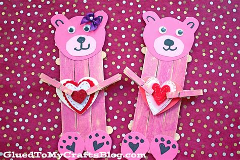 Popsicle Stick Valentine Bear Puppet