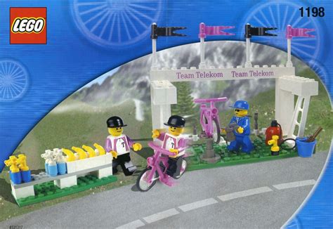LEGO 2000 | Brickset